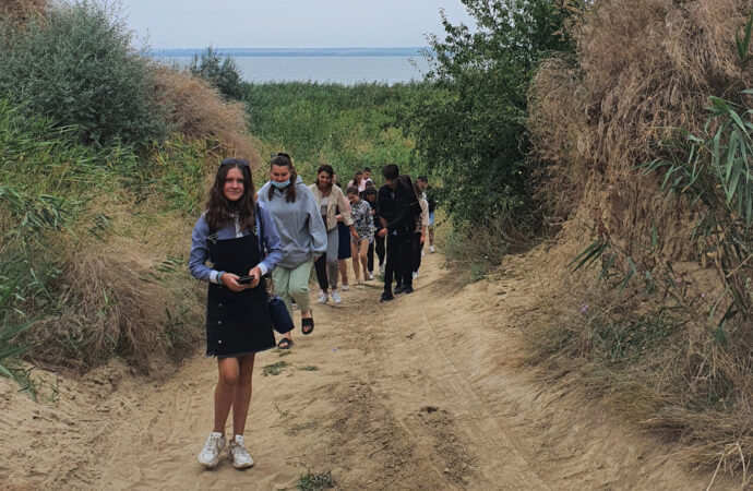 Integration, International Understanding and Sustainability – Bringing Young People together in the Eastern Danube Region
